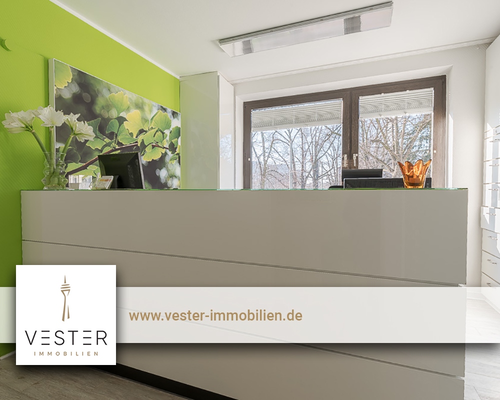 Praxis Oder Buroraume In Dusseldorf Carlstadt Am Schwanenspiegel Zur Miete Direkt Vom Eigentumer Vester Immobilien Immobilienmakler In Dusseldorf