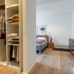 Schlafzimmer mit Ankleide