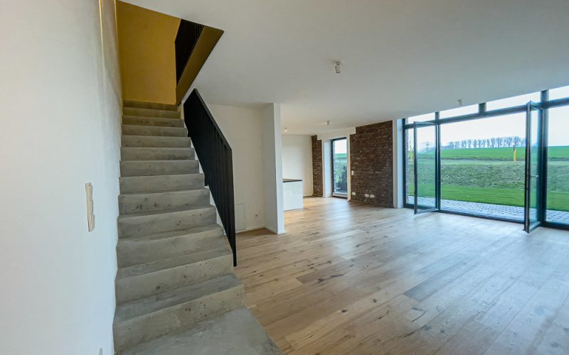 Treppe zum Obergeschoss